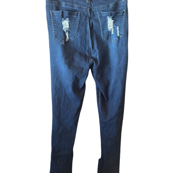 Woman’s  Distressed Blue Jeans Hi -Waist Sz 1X 
30” Inseam - Picture 3 of 5